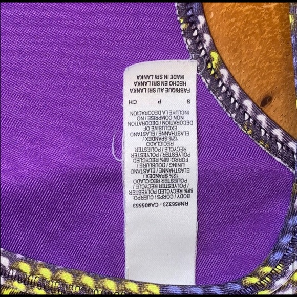 Nike Sports Bra - Picture 3 of 3